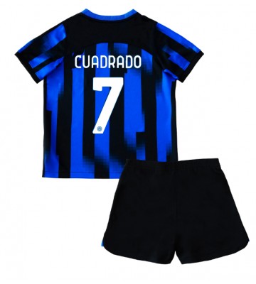 Inter Milan Juan Cuadrado #7 Replika Babytøj Hjemmebanesæt Børn 2023-24 Kortærmet (+ Korte bukser)